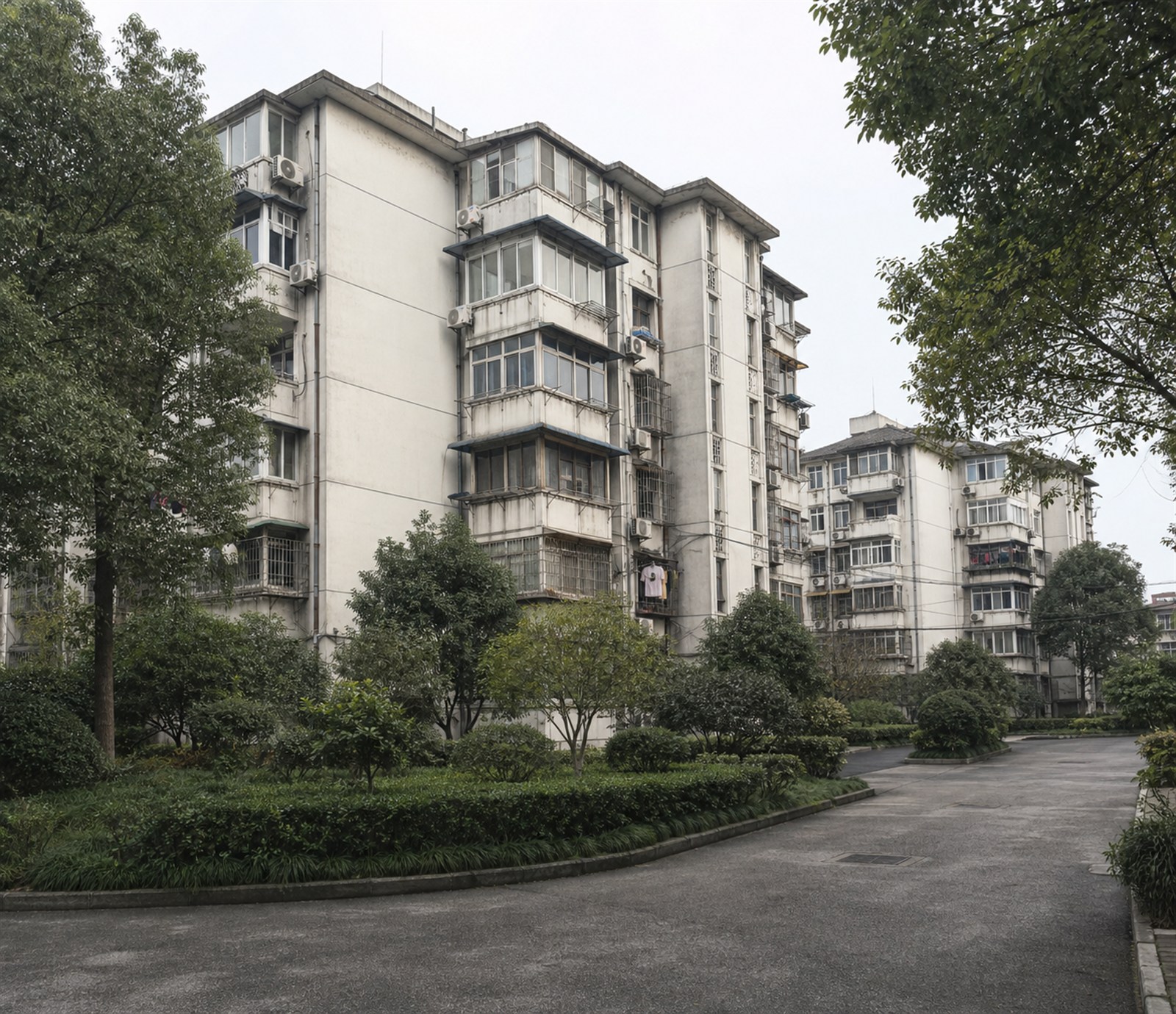 老旧住宅小区建筑群体场景